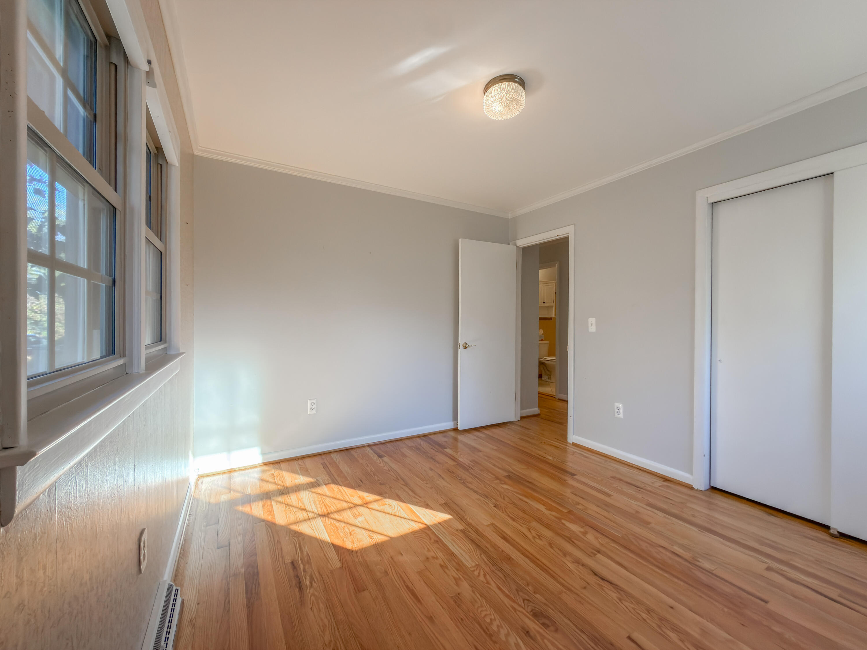 408 ENFIELD Rd