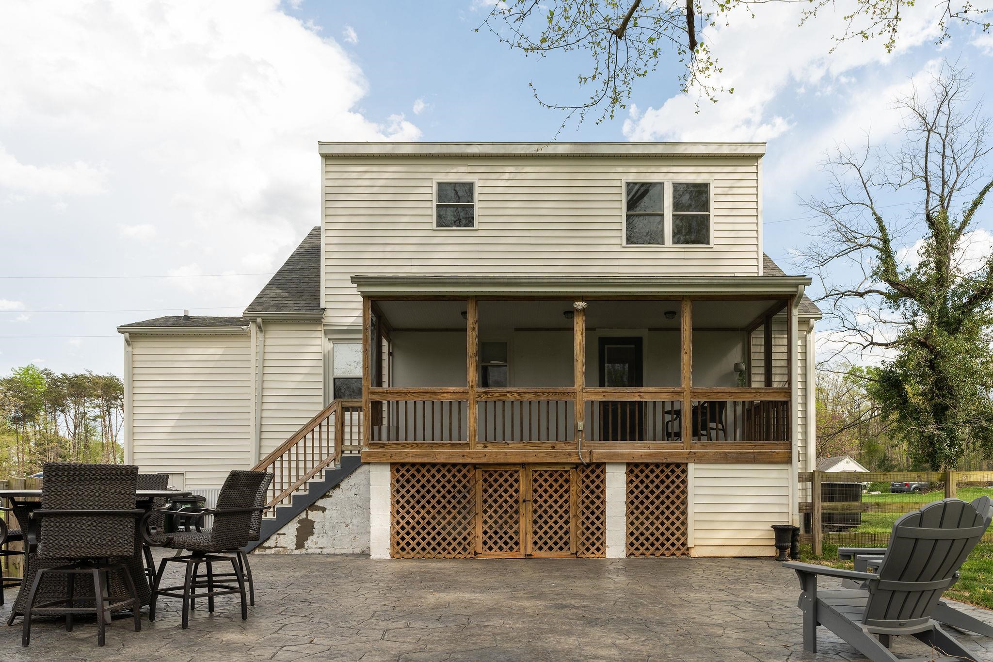 1628 BLACK CAT RD