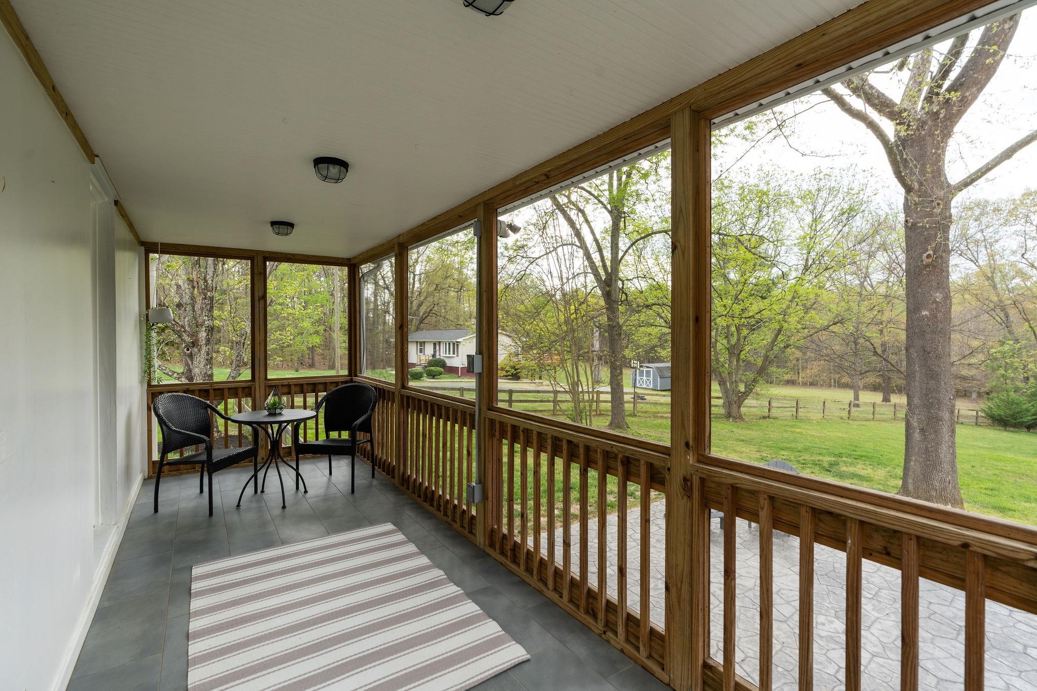1628 BLACK CAT RD