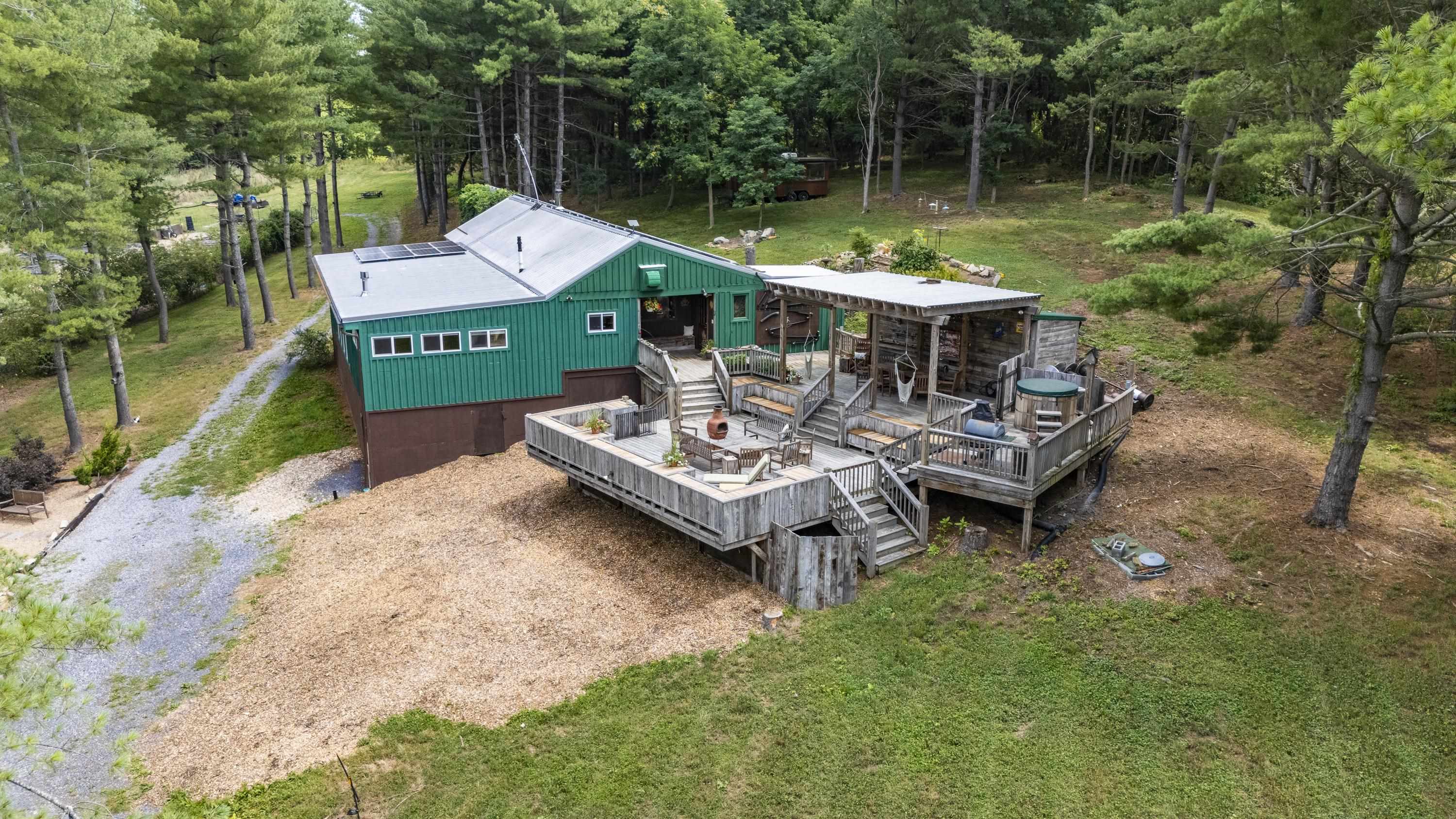 801 BROADHEAD SCHOOL RD