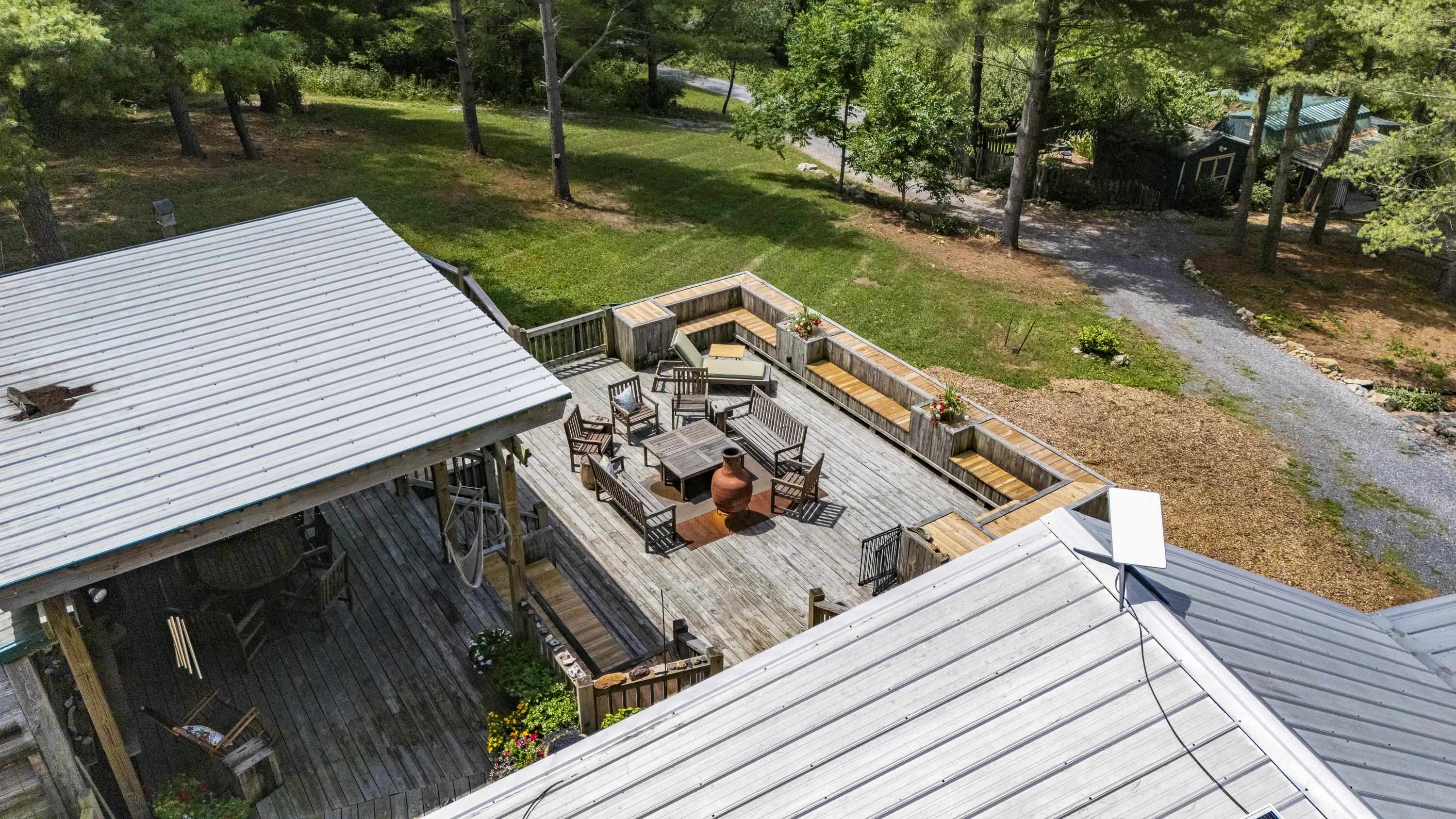 801 BROADHEAD SCHOOL RD