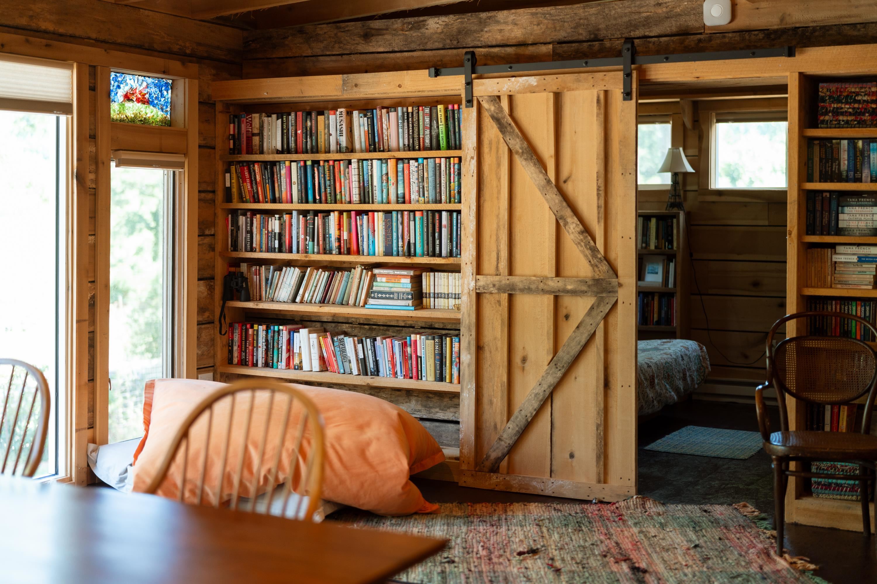 801 BROADHEAD SCHOOL RD