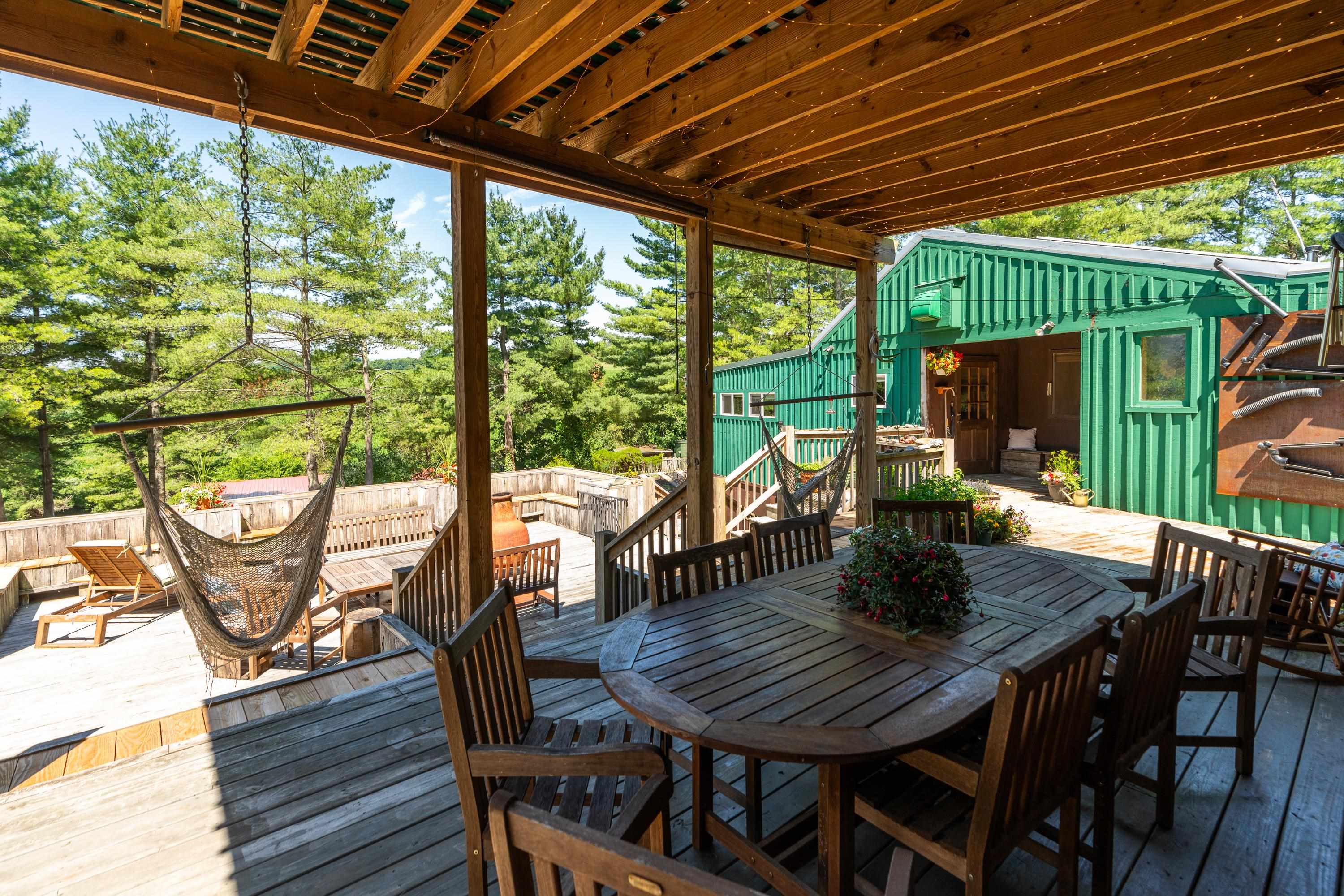 801 BROADHEAD SCHOOL RD