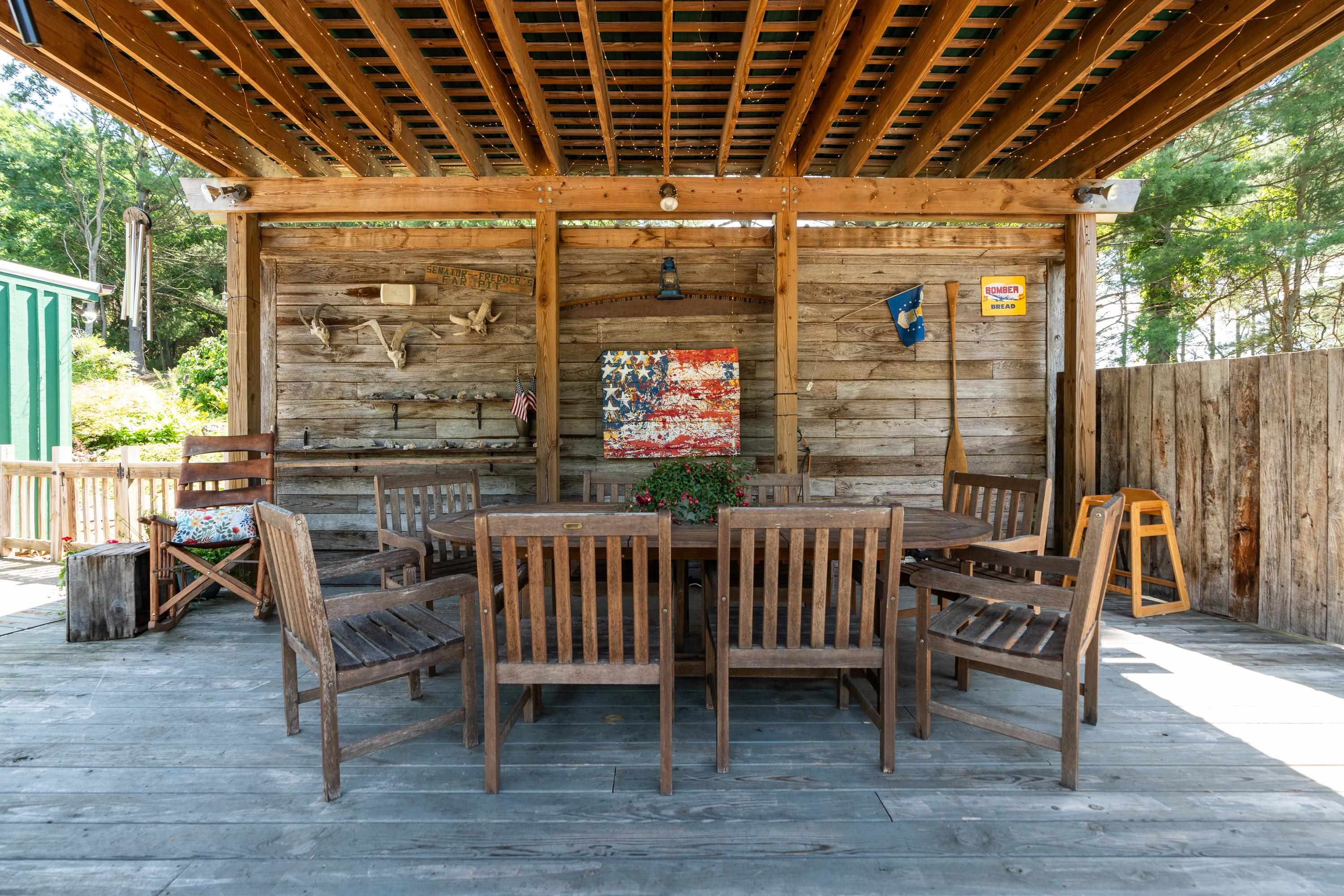 801 BROADHEAD SCHOOL RD