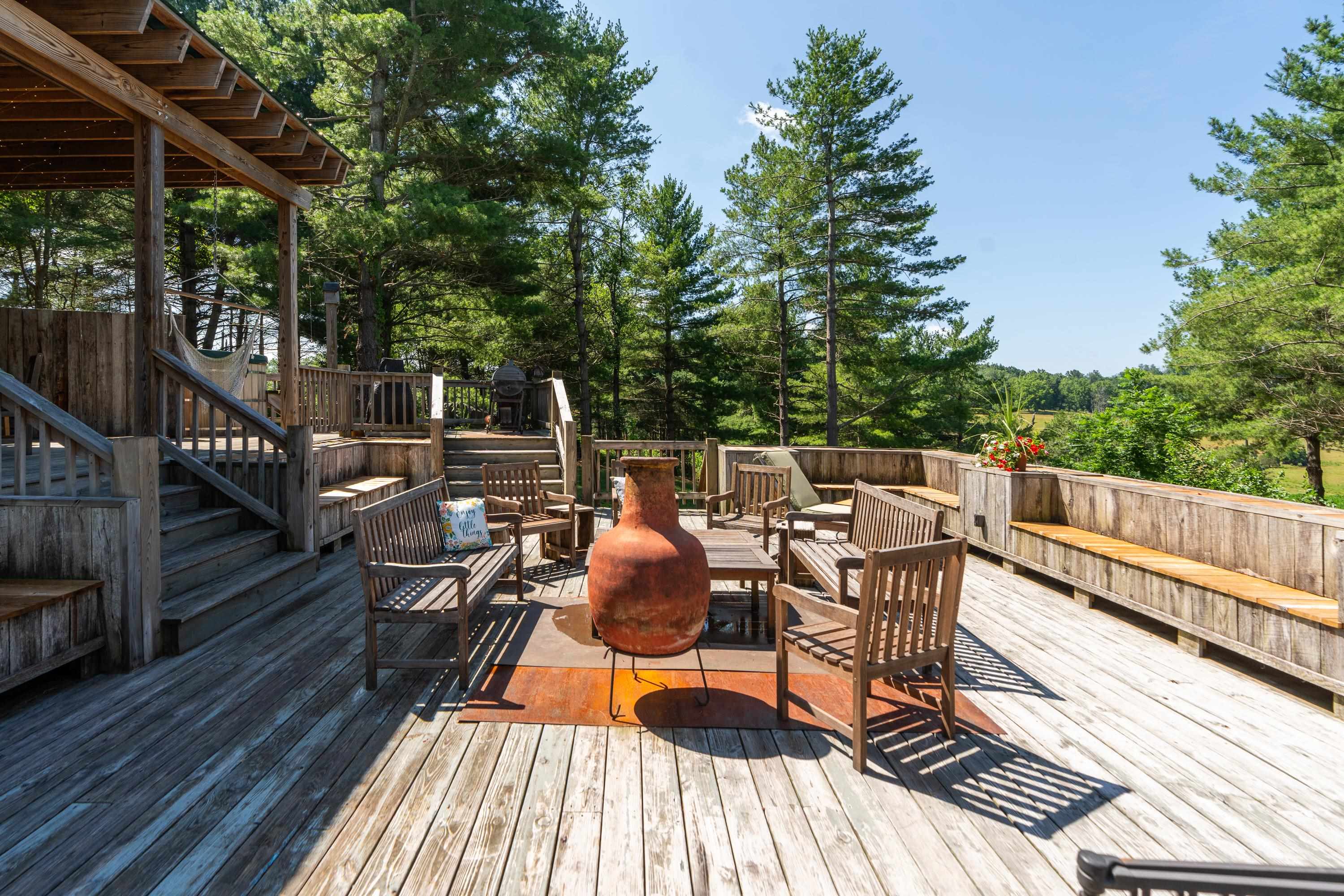 801 BROADHEAD SCHOOL RD