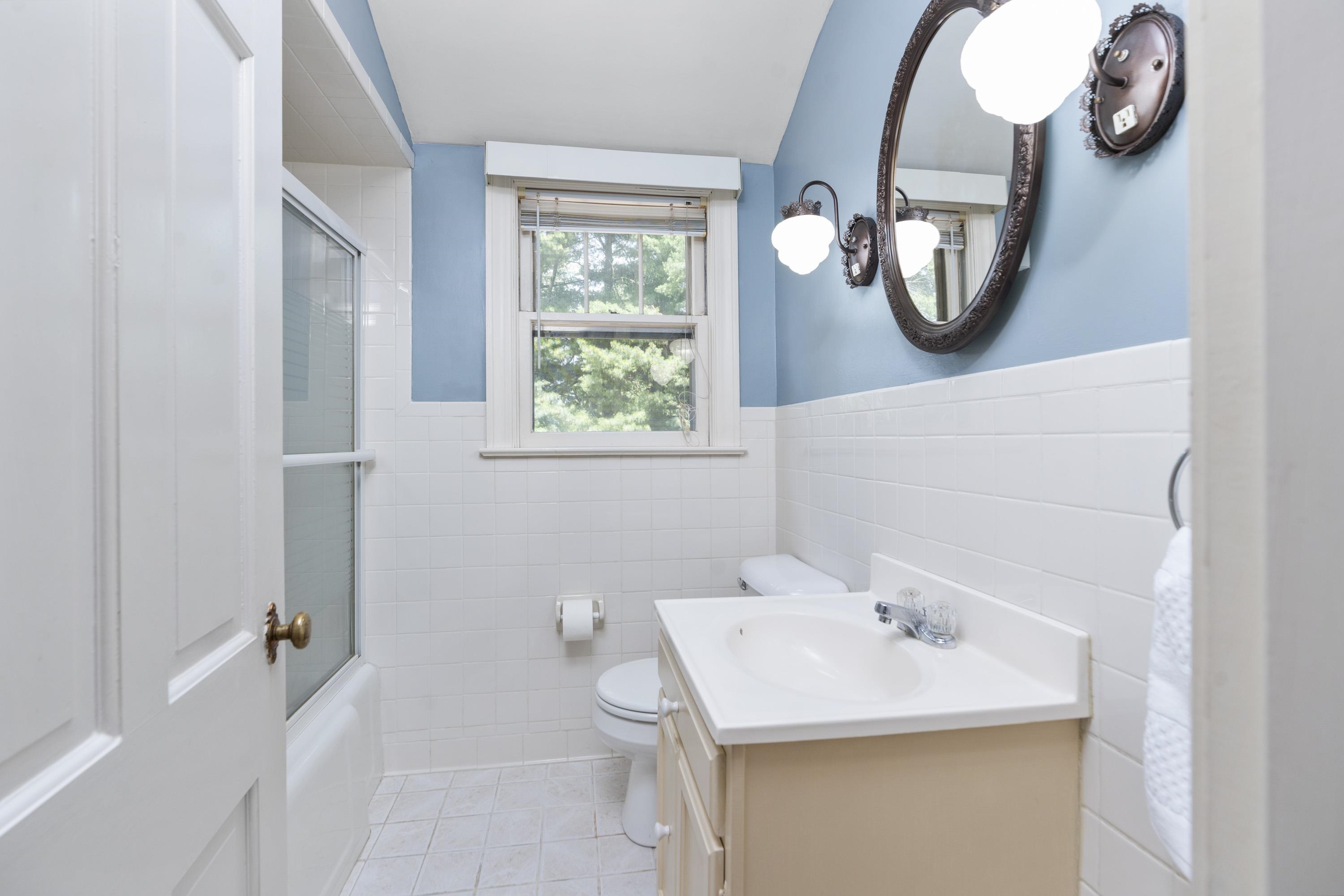 1016 WESTMORELAND DR