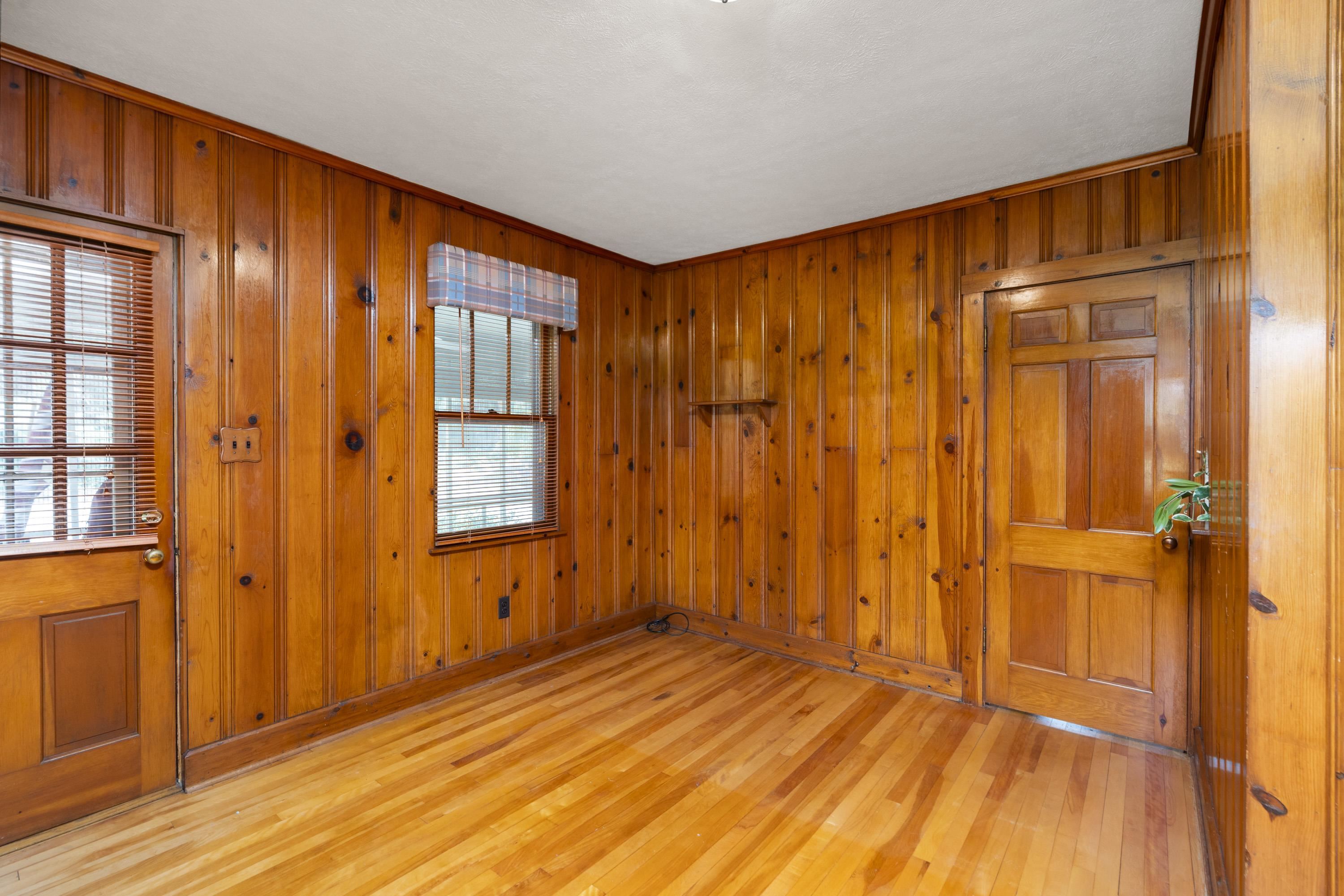 1016 WESTMORELAND DR