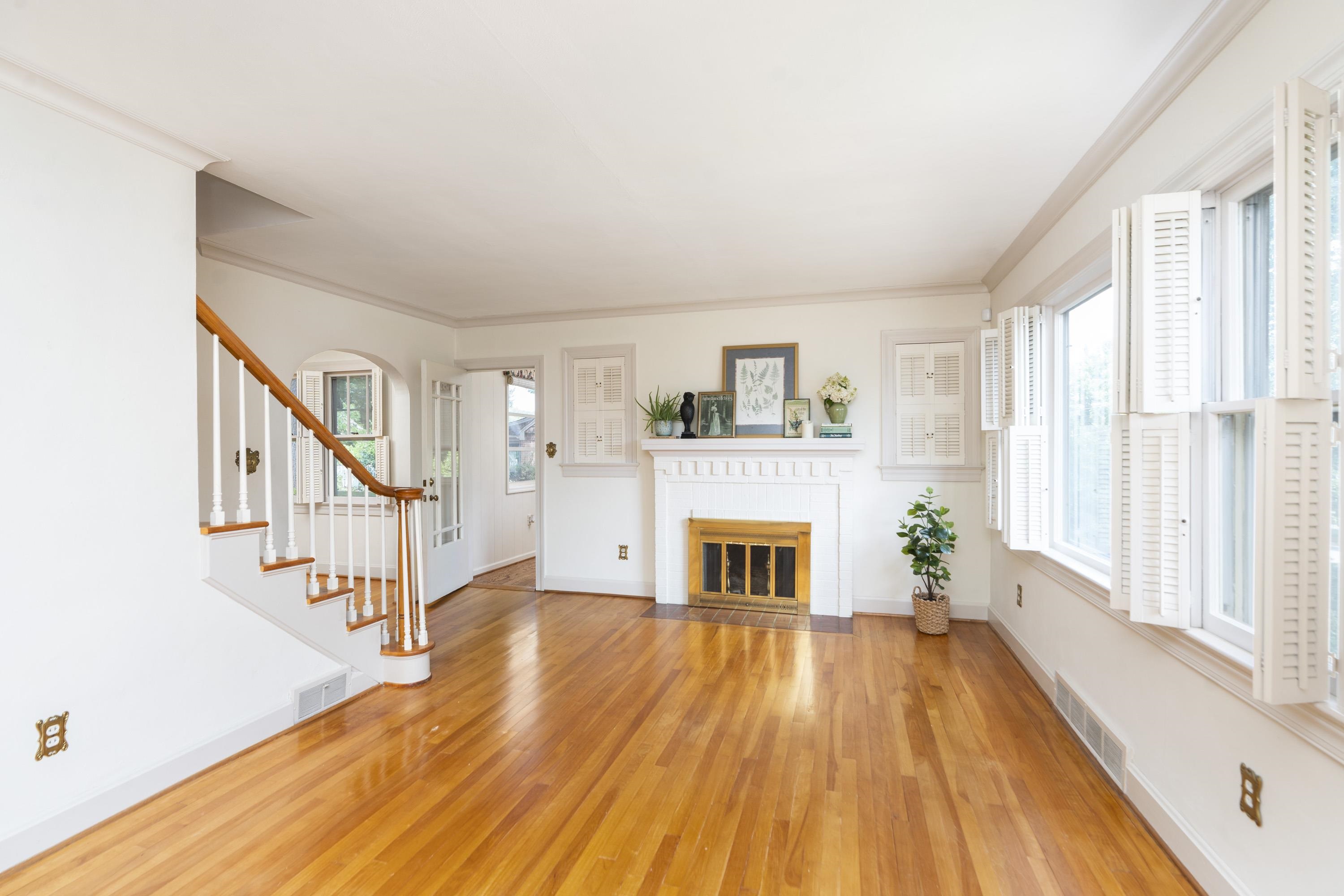 1016 WESTMORELAND DR