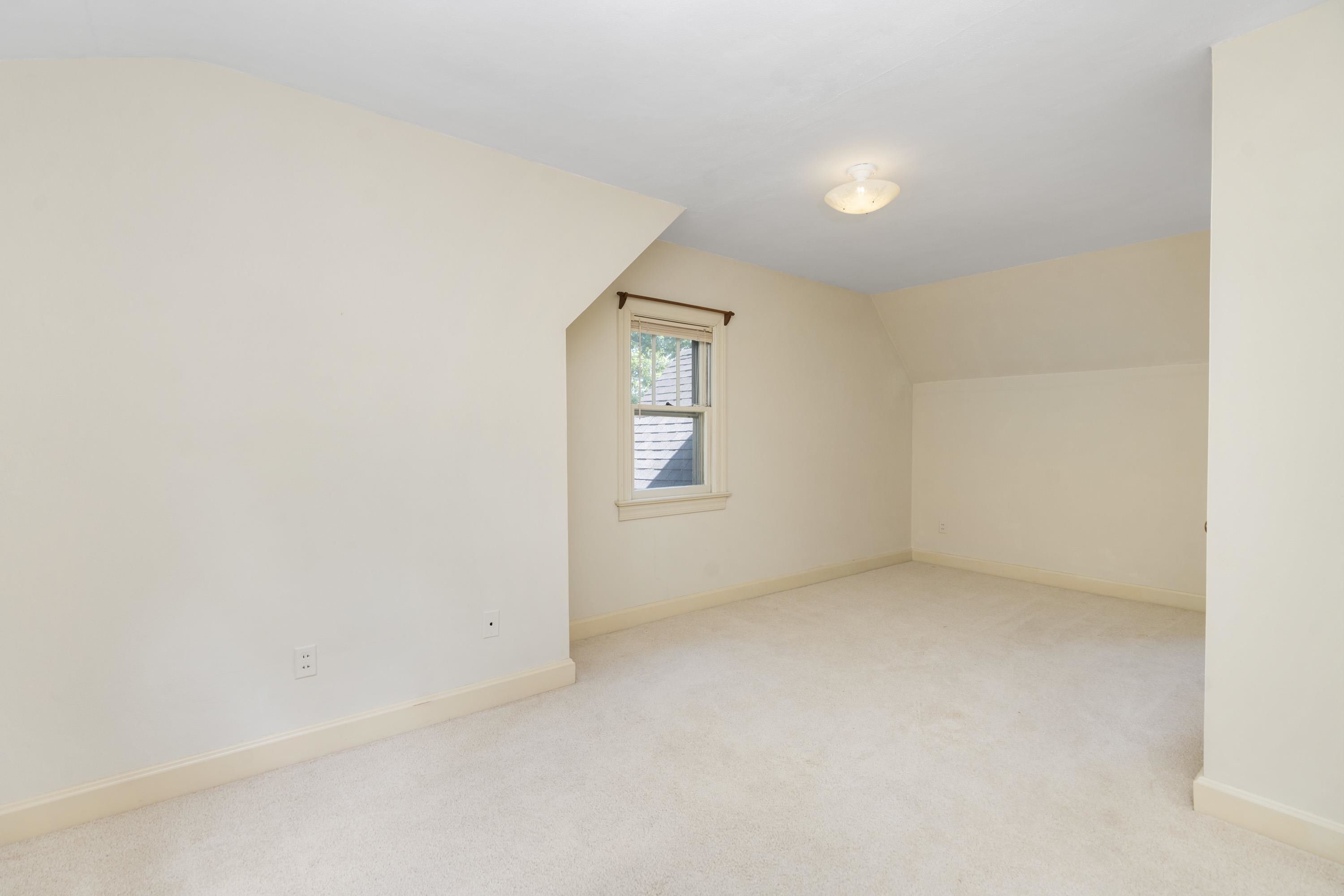 1016 WESTMORELAND DR