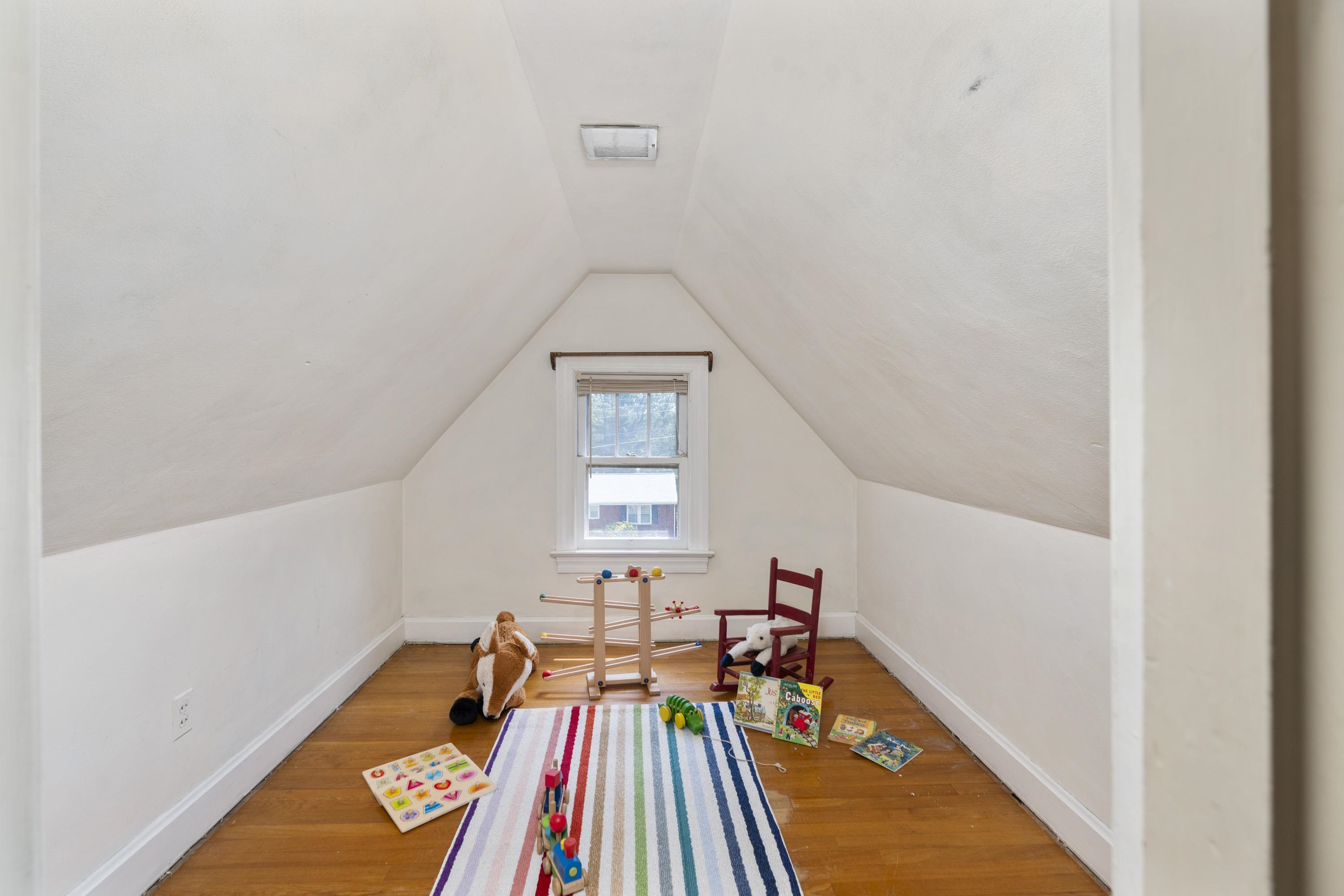 1016 WESTMORELAND DR