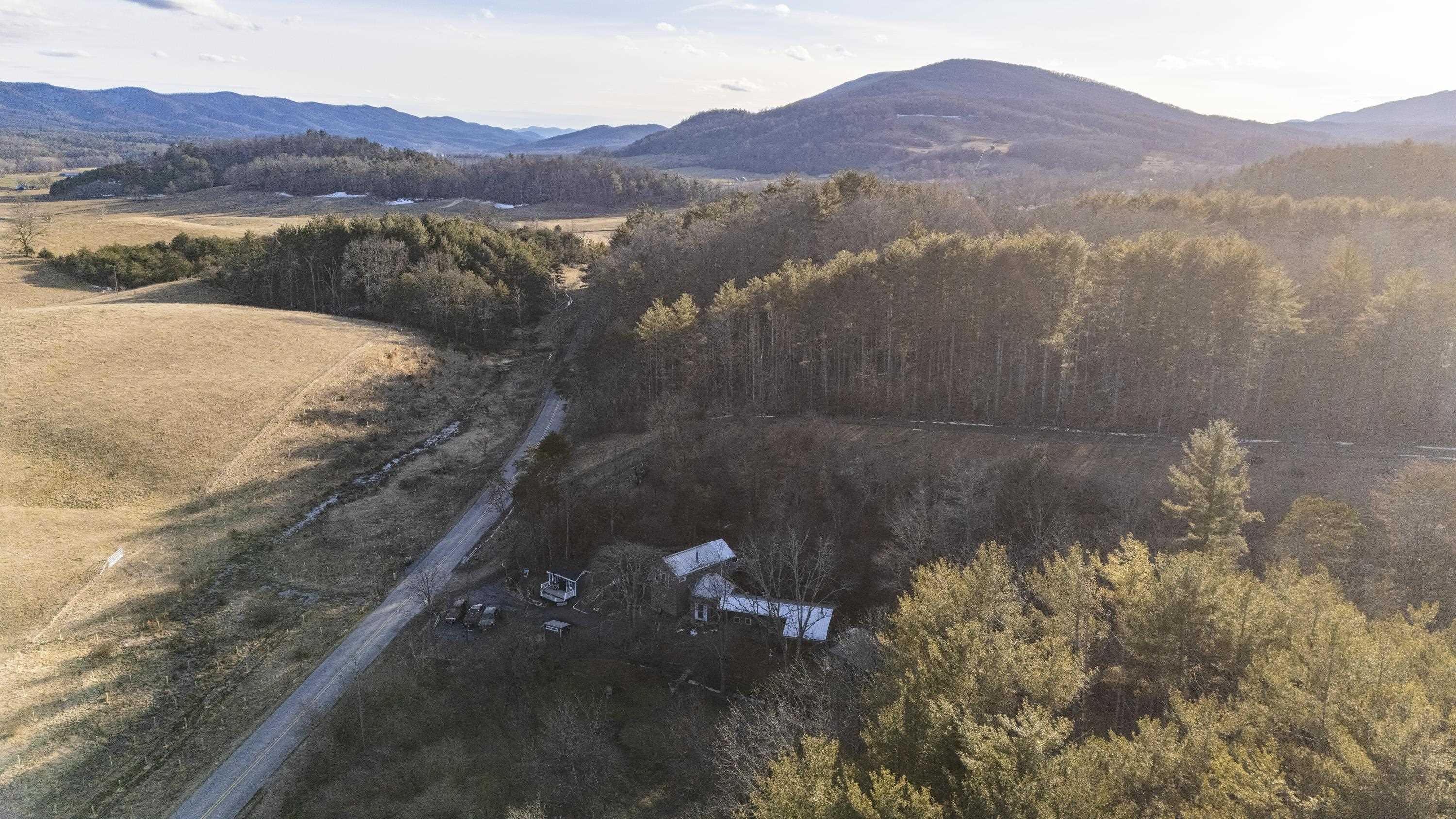 2665 DEERFIELD VALLEY RD