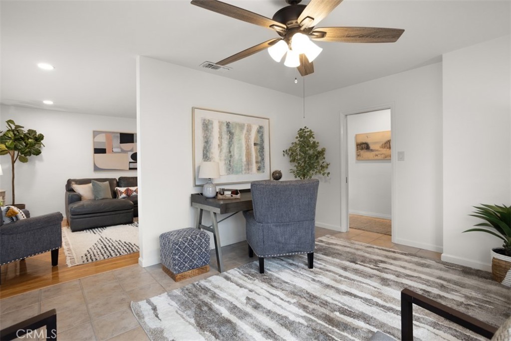 5321 E Walton Street