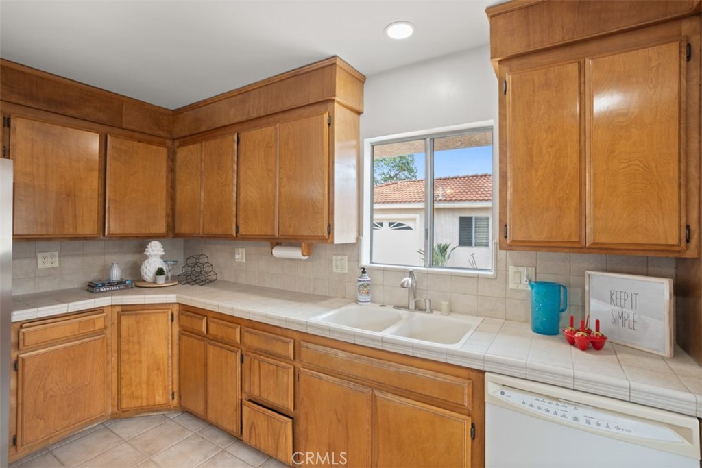 5321 E Walton Street