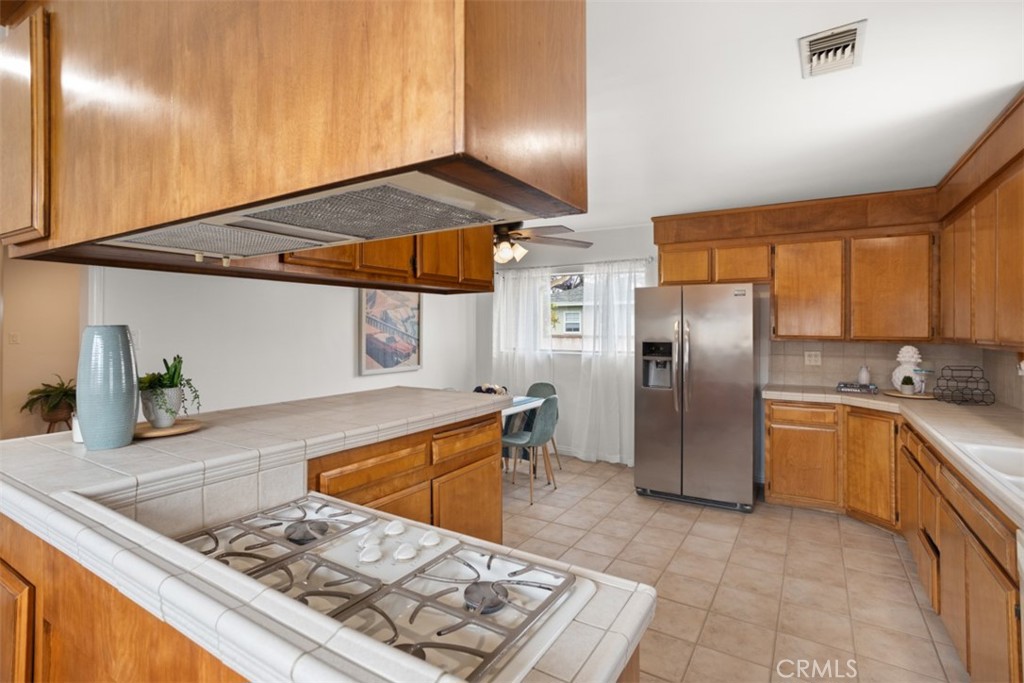 5321 E Walton Street