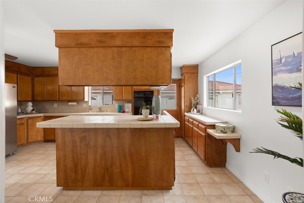 5321 E Walton Street