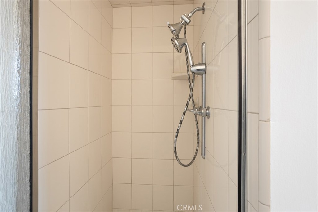 5321 E Walton Street