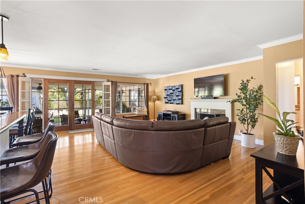 5361 E Willow Street