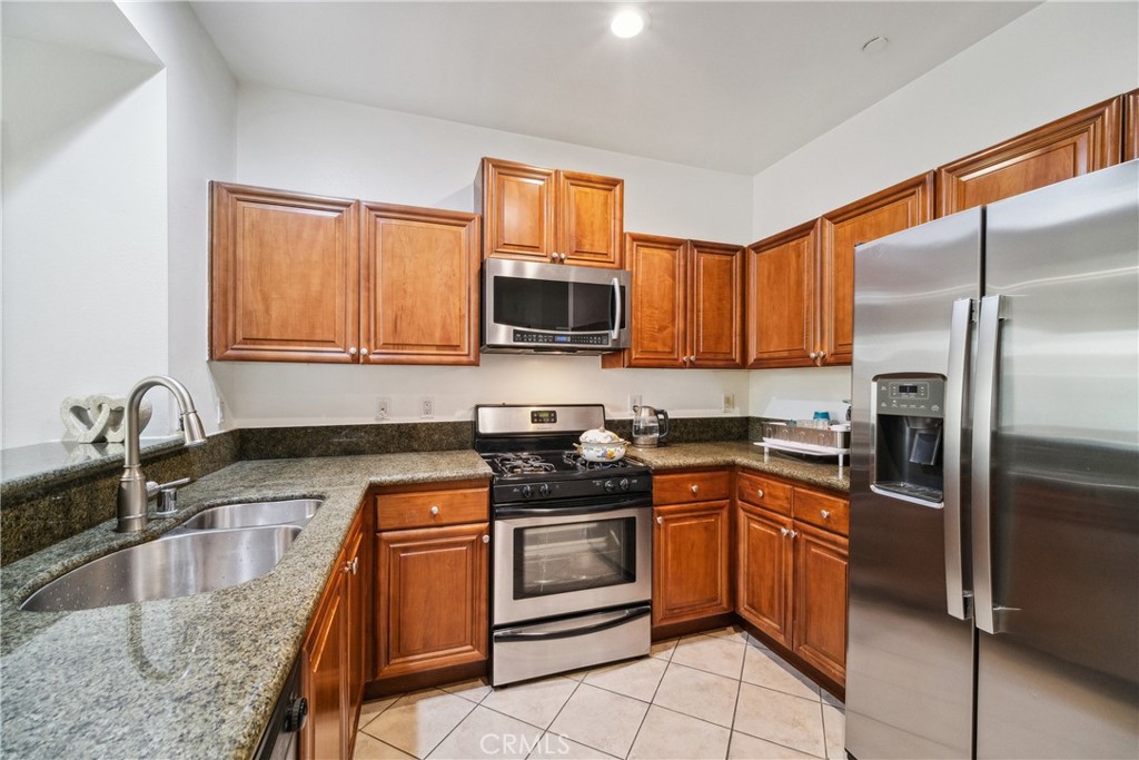 13951 Sherman Way 204