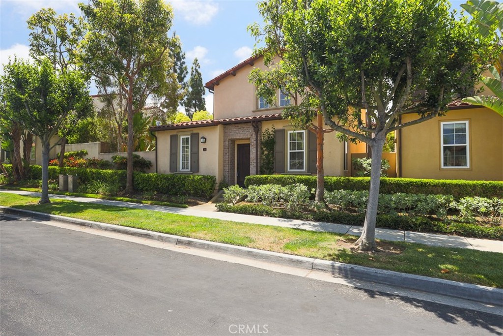 86 Canyoncrest