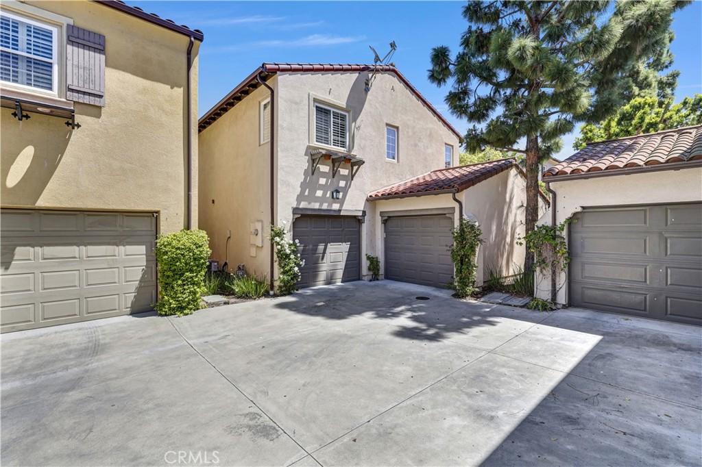 86 Canyoncrest