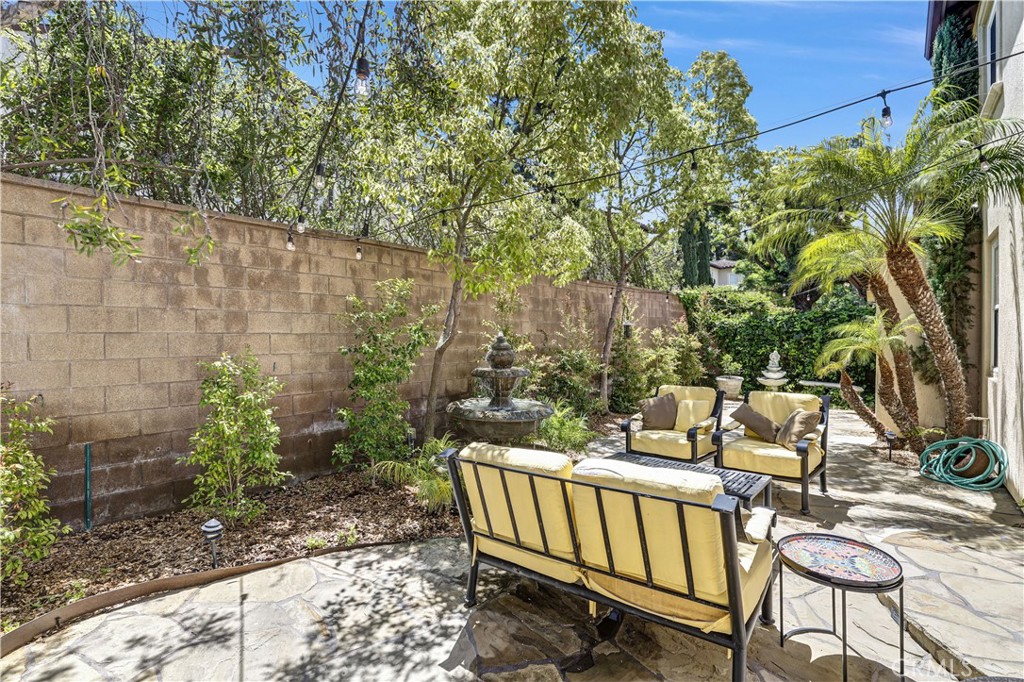 86 Canyoncrest