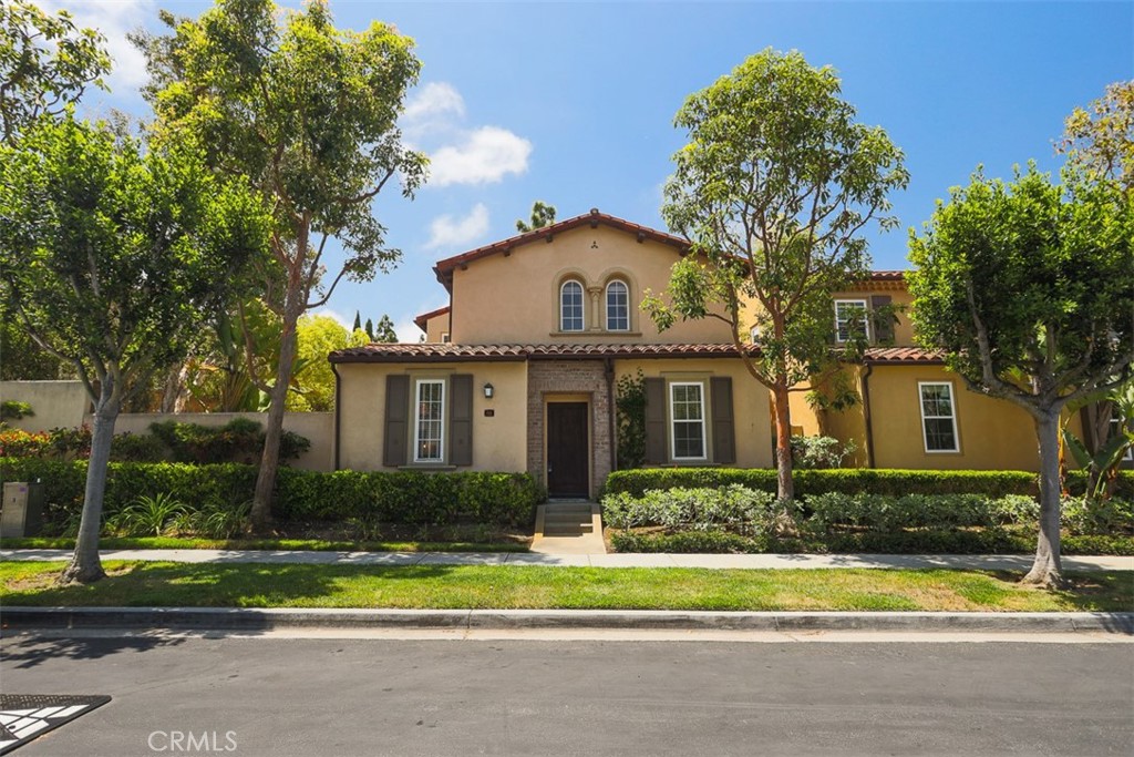 86 Canyoncrest