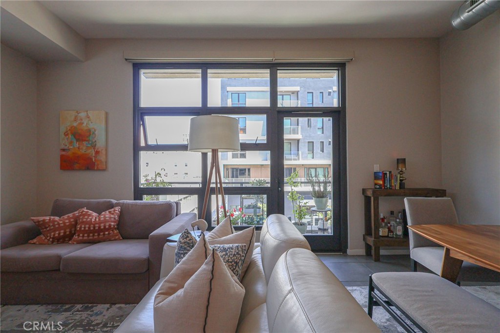 133 The Promenade N 334