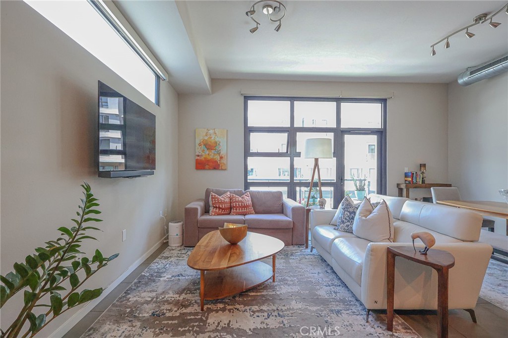 133 The Promenade N 334