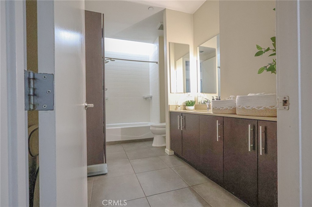 133 The Promenade N 334