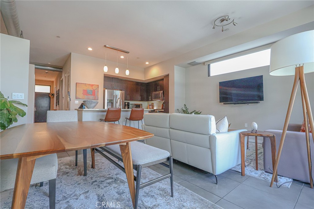 133 The Promenade N 334