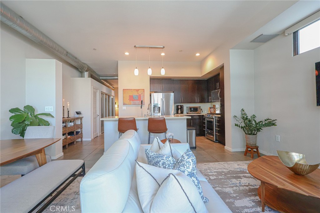 133 The Promenade N 334