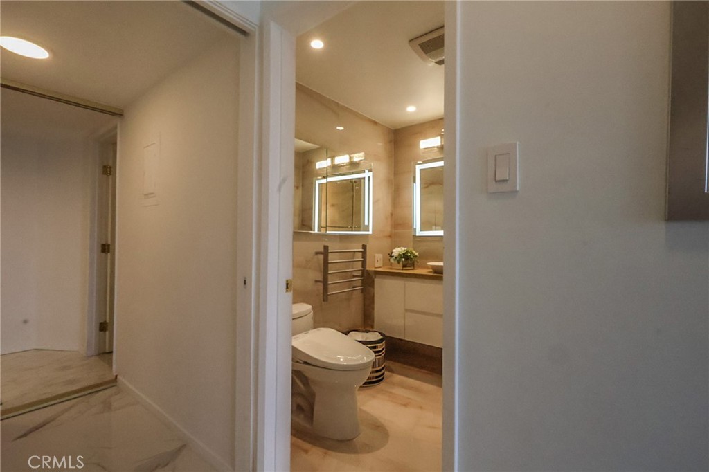 2525 Ocean Boulevard C-1