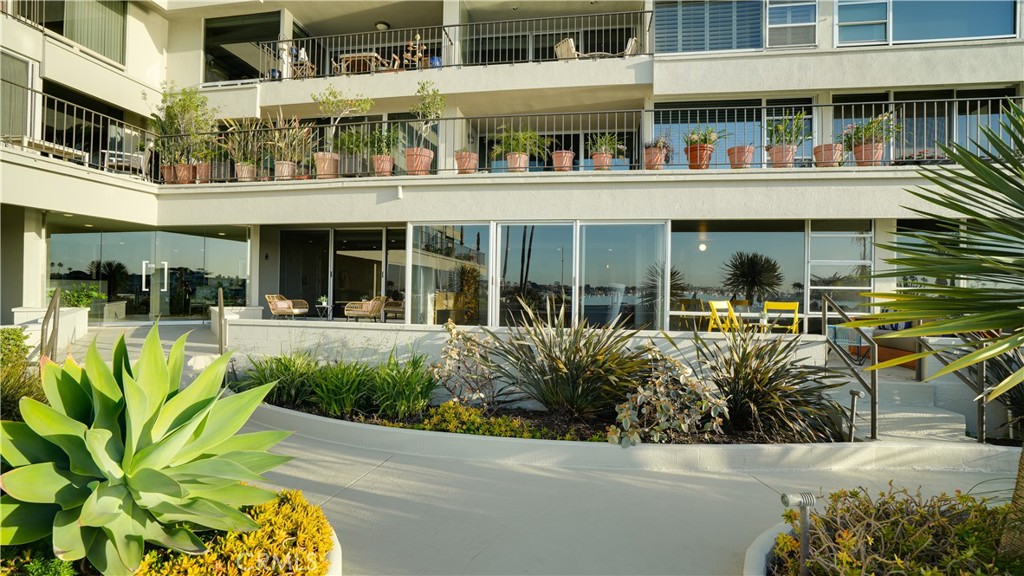 2525 Ocean Boulevard C-1