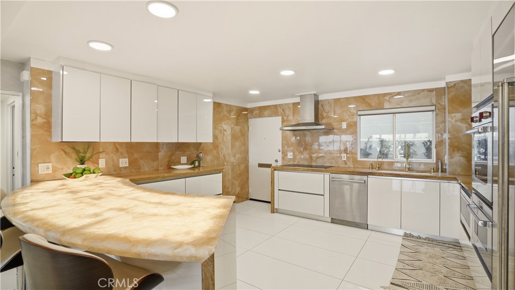 2525 Ocean Boulevard C-1