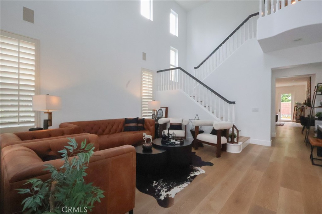 8 Terrastar Lane