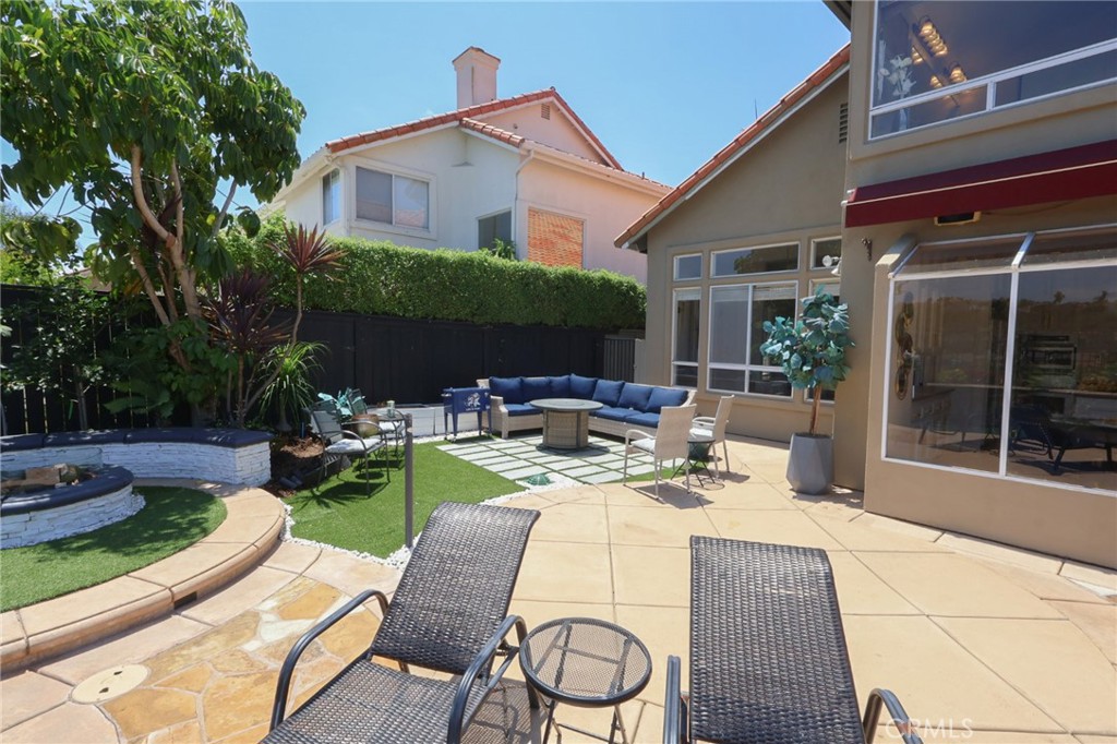 28462 La Plumosa