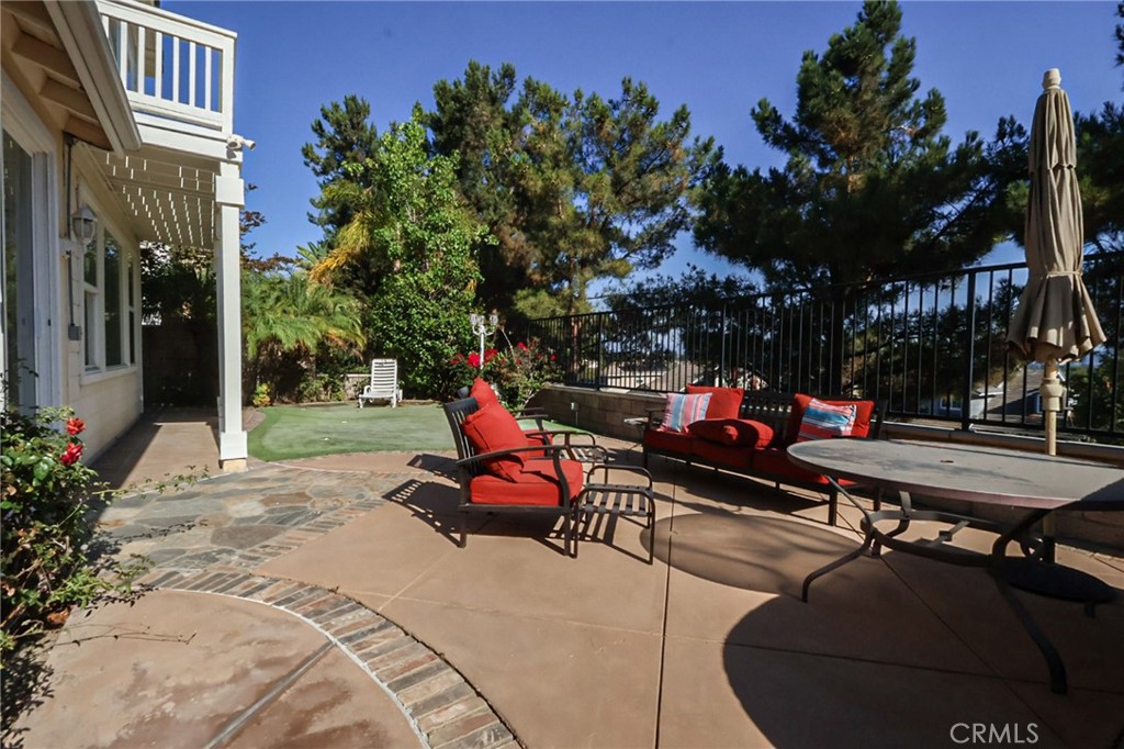 17160 Fremont Lane