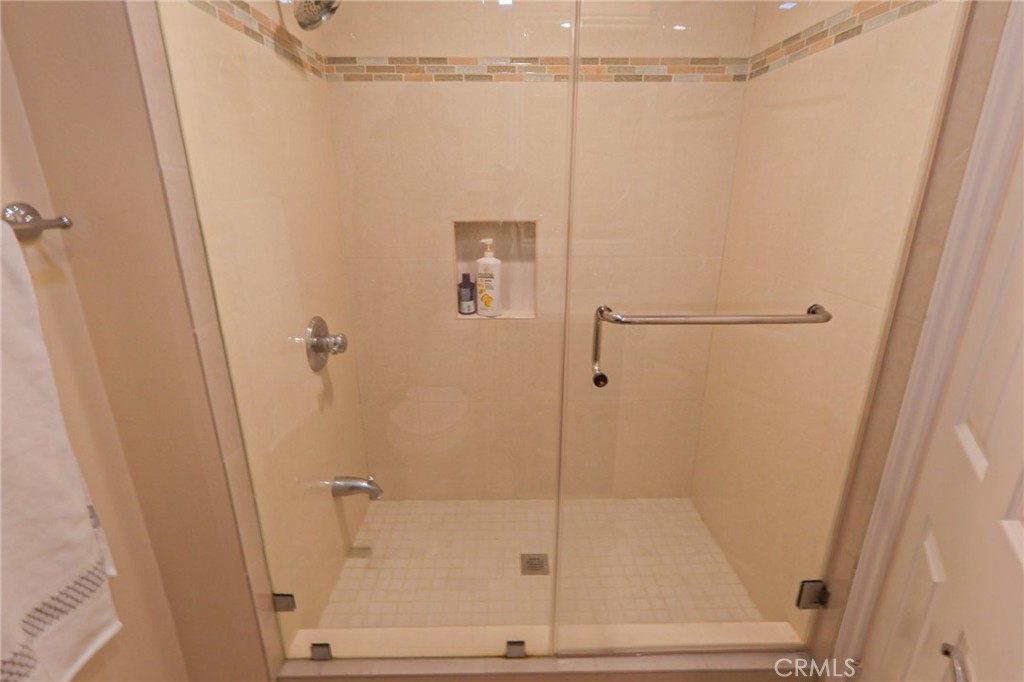 17160 Fremont Lane
