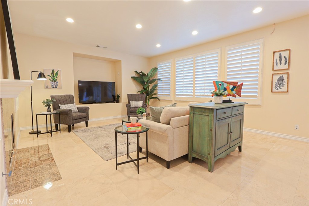 17160 Fremont Lane