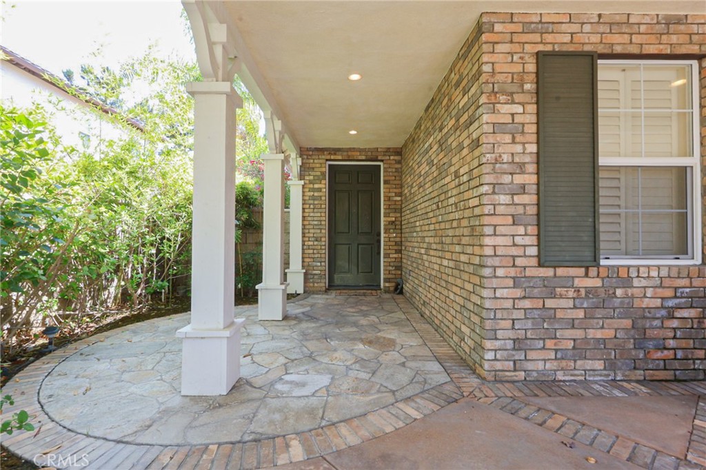 17160 Fremont Lane