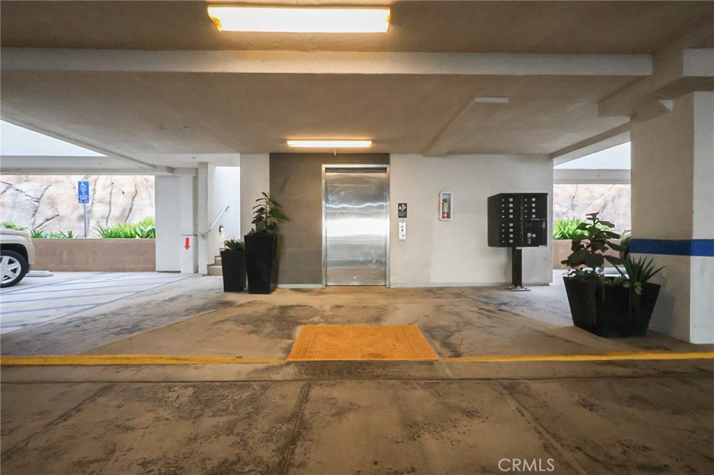 700 S The Strand 202