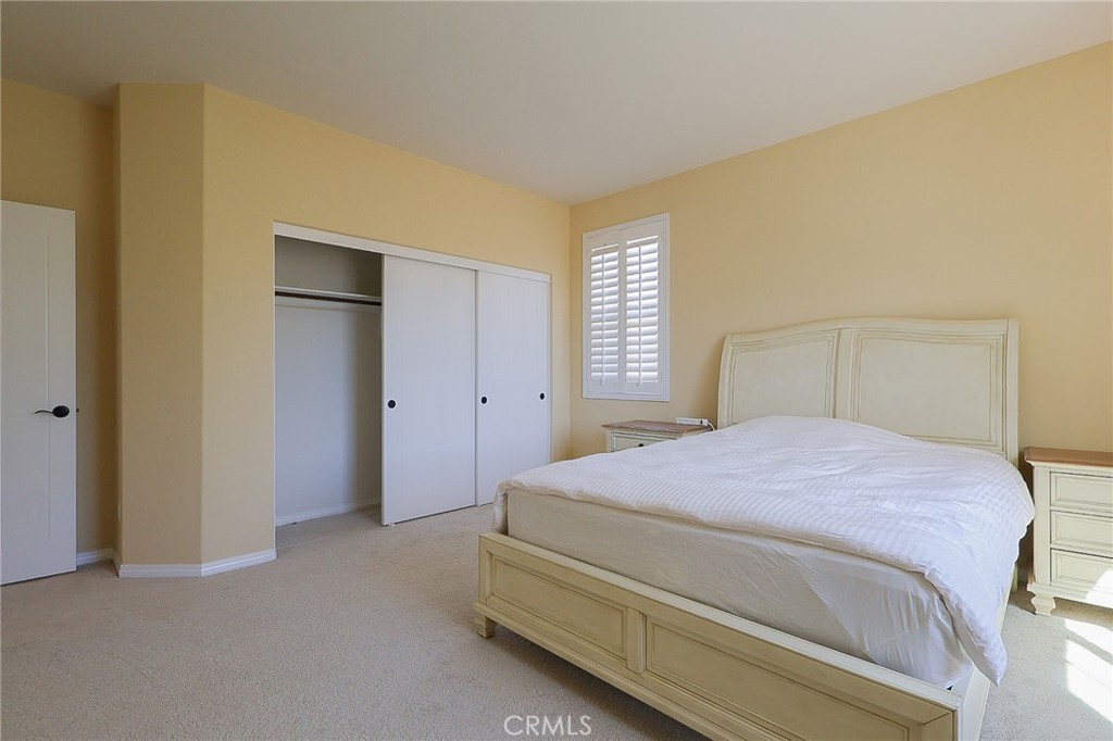 7618 Hertz Place