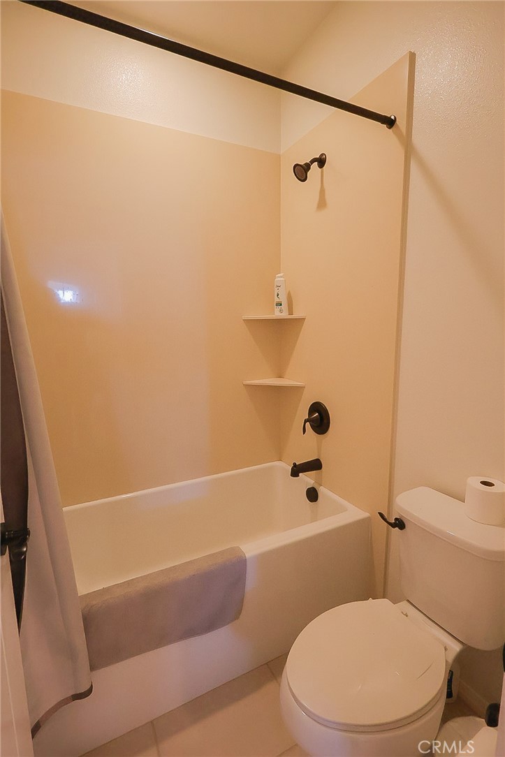 7618 Hertz Place
