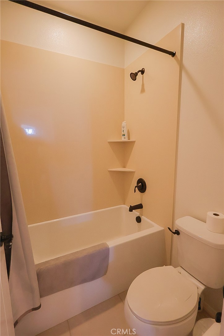 7618 Hertz Place