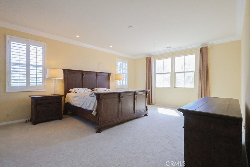 7618 Hertz Place