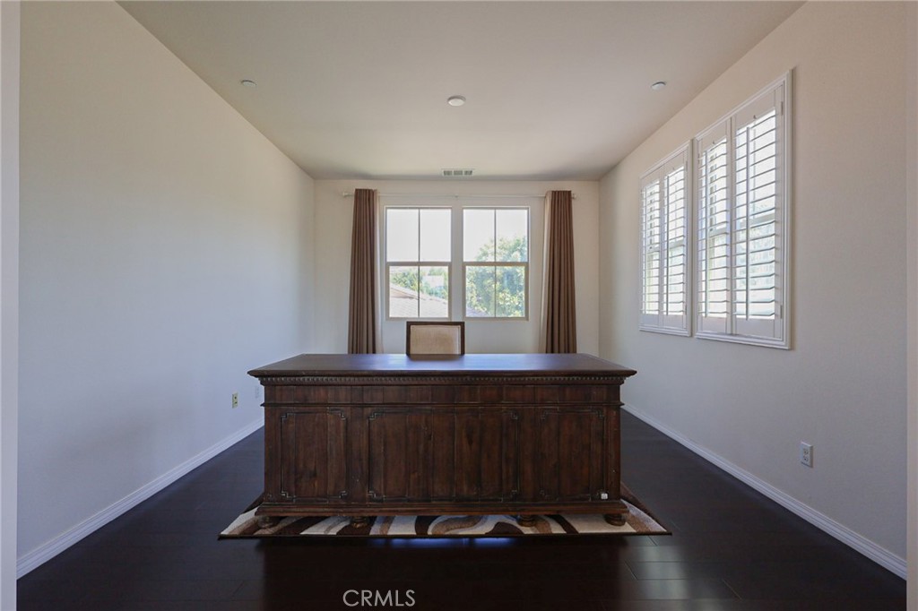 7618 Hertz Place