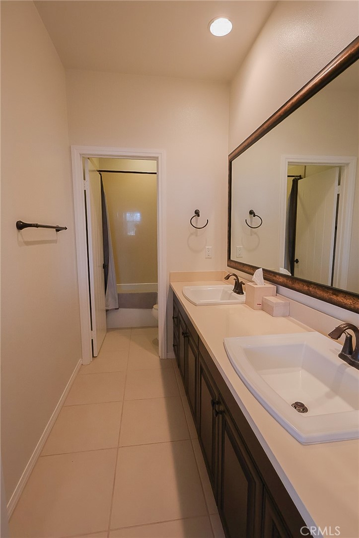 7618 Hertz Place
