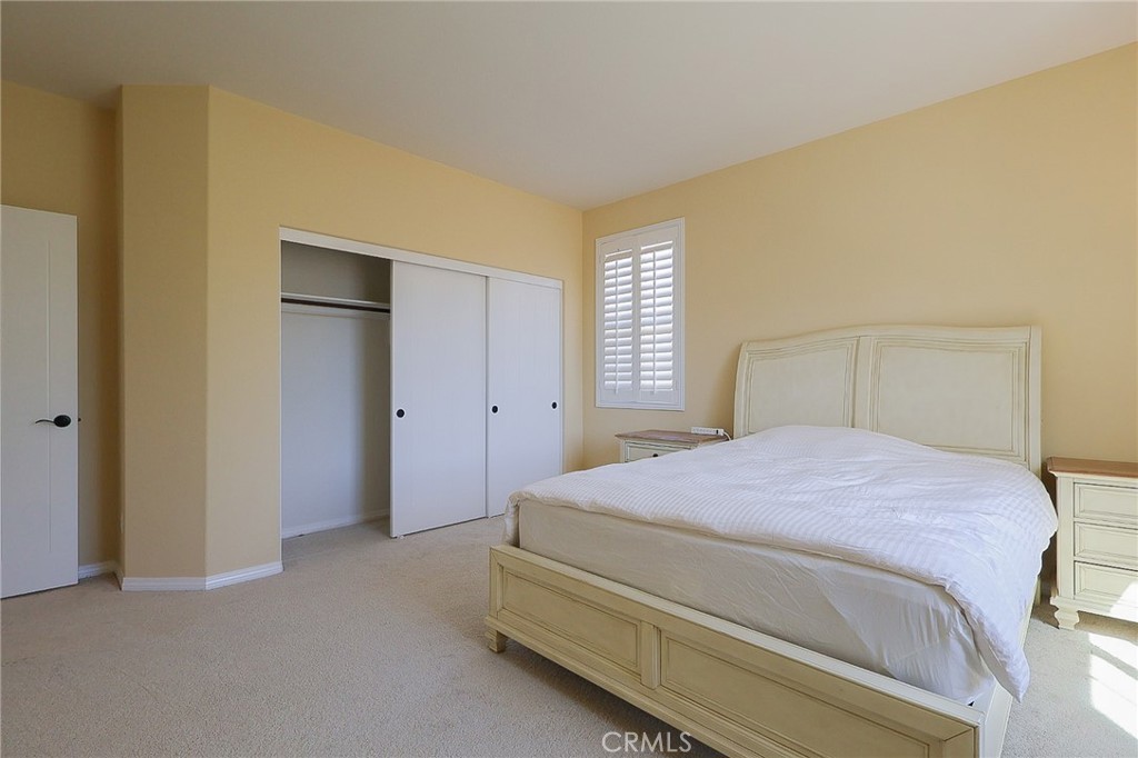 7618 Hertz Place