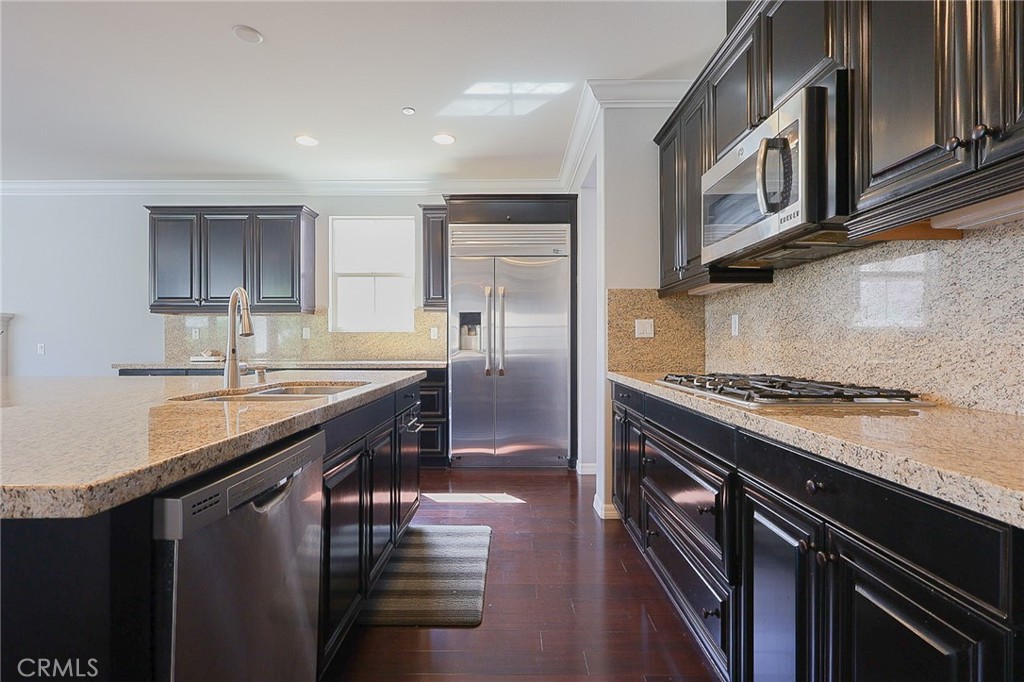 7618 Hertz Place