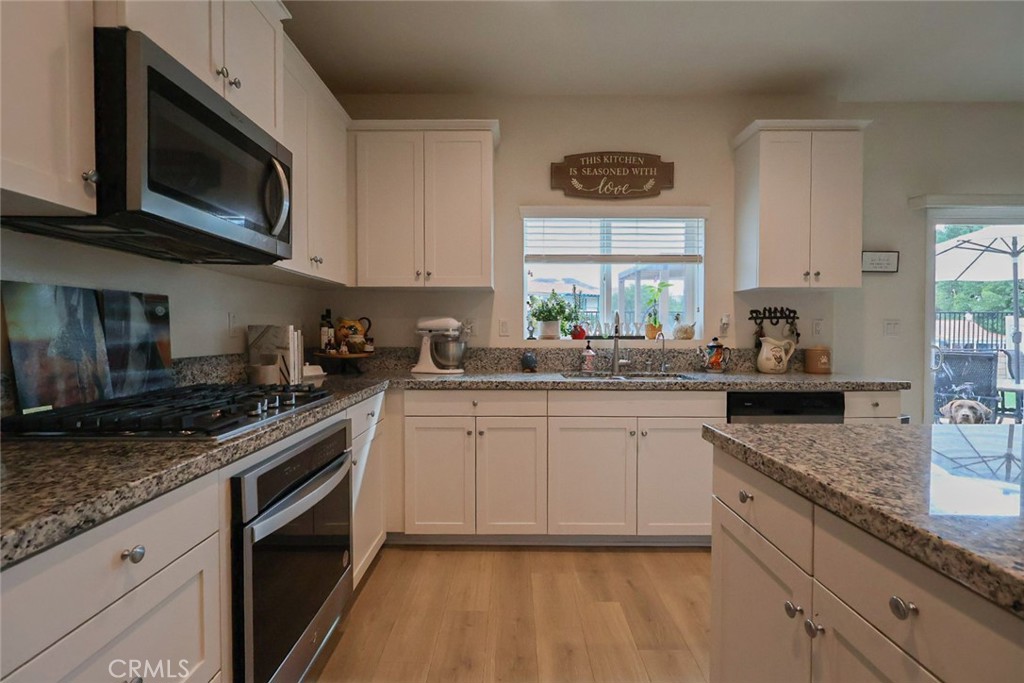 24155 Dusty Trail